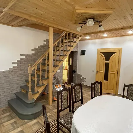 Ferienhaus Elizabeth Mykulytschyn